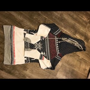 Ampersand Avenue double hood